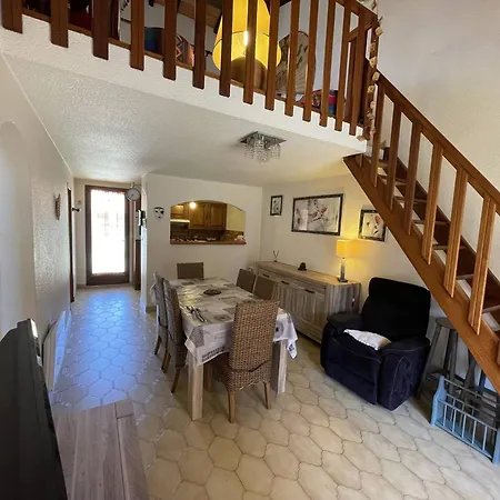 Pavillon T3 Avec Mezzanine, Garage, Clim, Terrasse, Piscine, 400m - Cyprien - Fr-1-106-103 Saint-Cyprien (Pyrenees-Orientales)